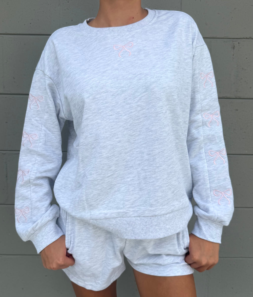 Bow Embroidered Pullover and Shorts 2pcs Set