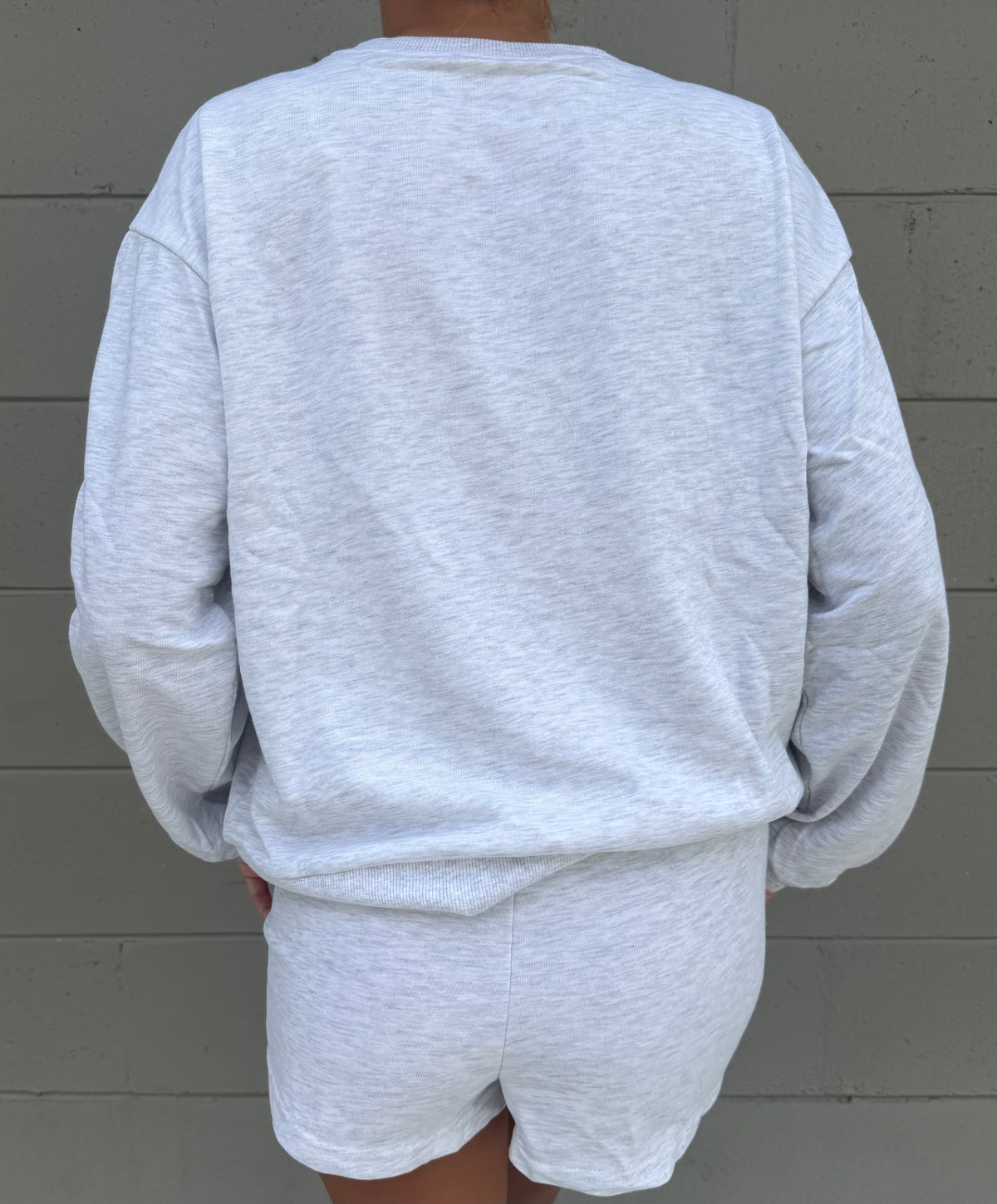 Bow Embroidered Pullover and Shorts 2pcs Set